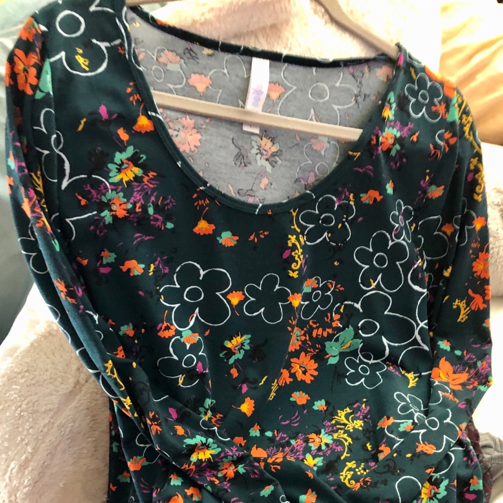 Long sleeve top like new